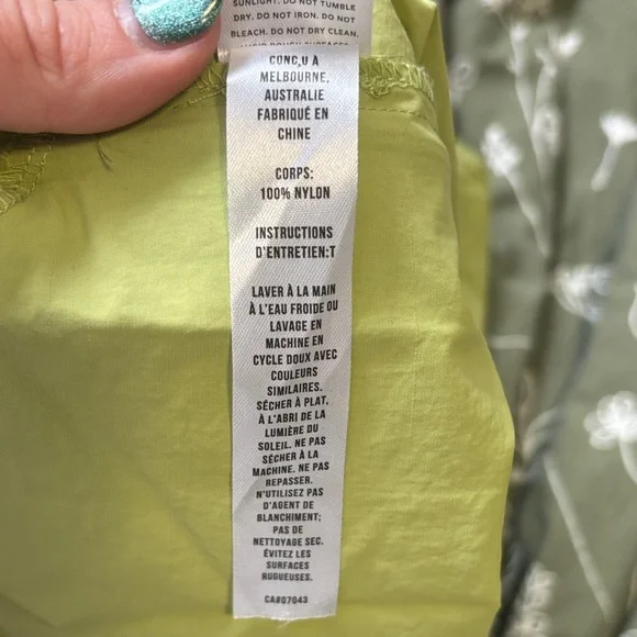 Wilo The Label Rare Women's Olive Green Windbreaker Jacket - Picture 9 of 9